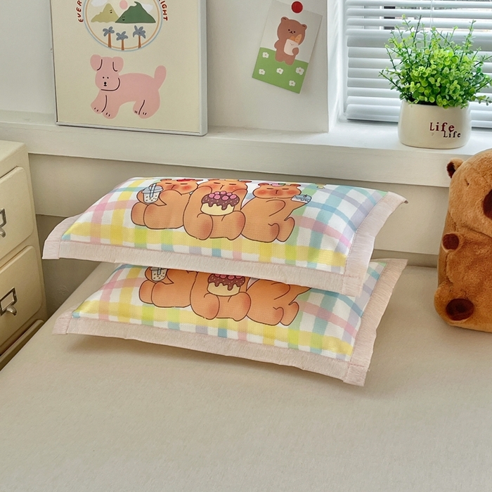 91家纺网 家纺一手货源 找家纺 博雅2025新款冰丝单枕套三丽欧，宇航员，卡皮 派对卡皮巴拉