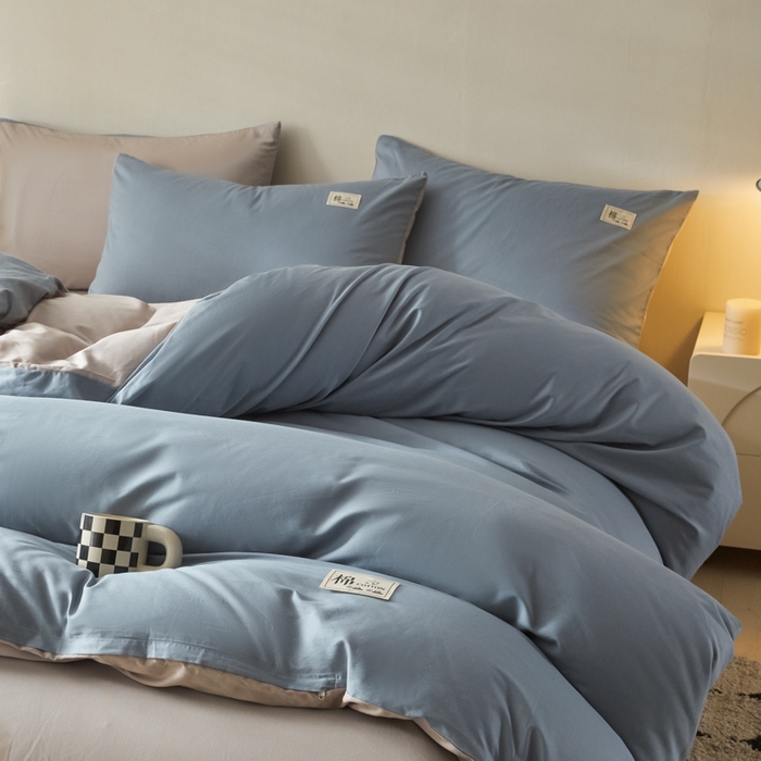 91家纺网 家纺一手货源 找家纺 莱通家纺 2025新款纯色双拼四件套 天空蓝+山灰