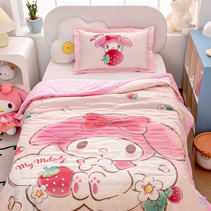 91家纺网 家纺一手货源 找家纺 乐秀家纺 2025新款三丽鸥全棉纯棉儿童夏被夏凉被空调被 花朵美乐蒂