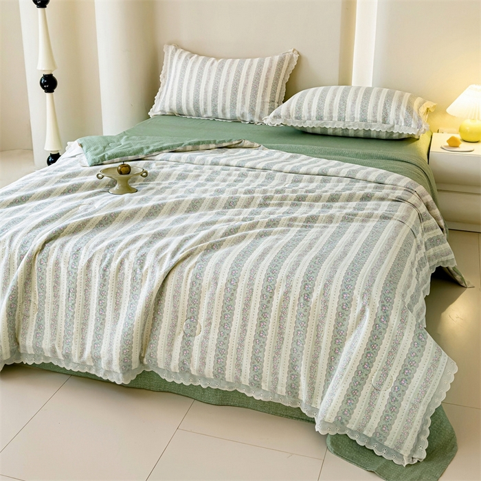 91家纺网 家纺一手货源 找家纺 2025新款全棉花边大豆夏被四件套 半岛茶歇-绿