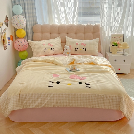 91家纺网 家纺一手货源 找家纺 （总）子钦2025春夏新款水洗棉云朵棉毛巾绣ins风单夏被夏被四件套