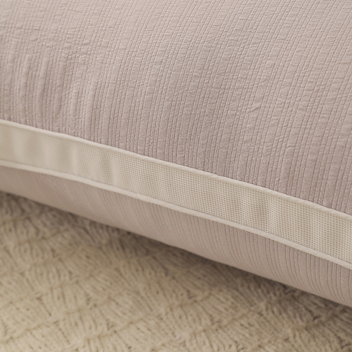 91家纺网 家纺一手货源 找家纺 （总）大熊枕芯 2025新款小熊泡泡纱羽丝绒枕芯