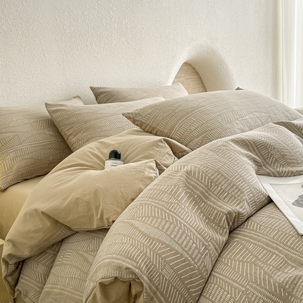 91家纺网 家纺一手货源 找家纺 寐眠2025新款全棉三层纱提花四件套 与时春秋