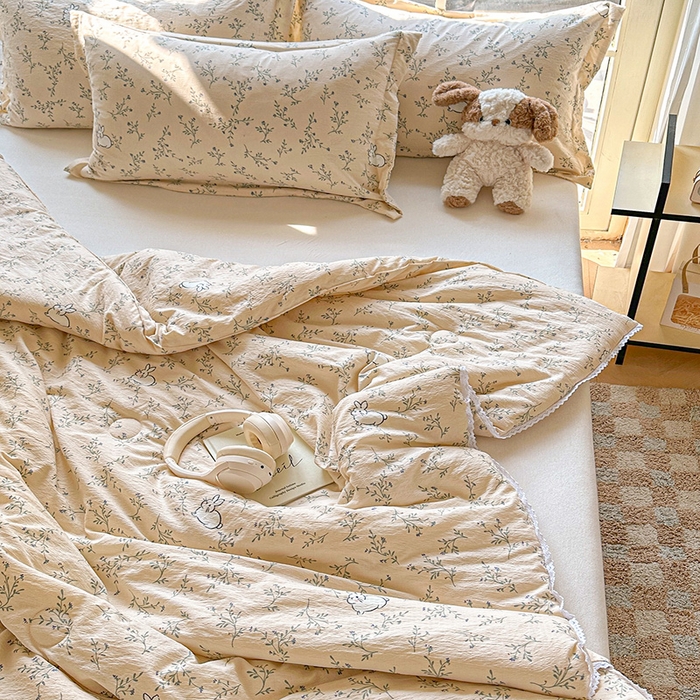 91家纺网 家纺一手货源 找家纺 创优  2025新款有氧双层纱小清新印花小花边夏被夏凉被可机洗空调被子被芯 森田野园