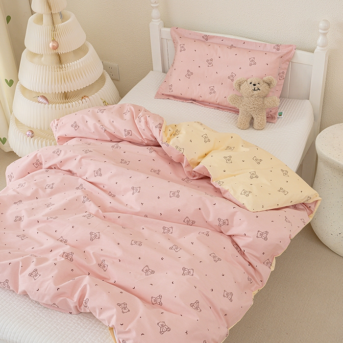 91家纺网 家纺一手货源 找家纺 良佐生活 2025新款高支高密全棉儿童被套 爱尼熊-粉