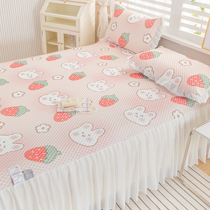  2025新款A类冰豆豆床裙款印花凉席 草莓兔
