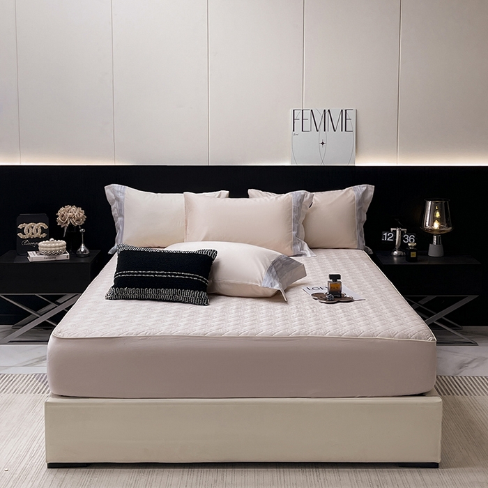 91家纺网 家纺一手货源 找家纺 春夏A类长绒棉夹棉床盖床笠四件套全棉纯棉纯色绗绣四季款保护罩高级感床上用品 瑾雅-静谧粉