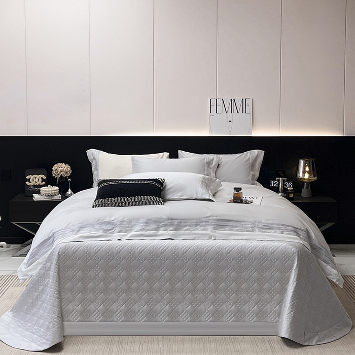 91家纺网 家纺一手货源 找家纺 春夏A类长绒棉夹棉床盖床笠四件套全棉纯棉纯色绗绣四季款保护罩高级感床上用品 瑾雅-蔓帝灰