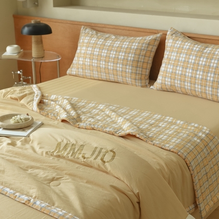 91家纺网 家纺一手货源 找家纺 寐眠2025新款全棉水洗棉刺绣夏被【夏被四件套】 椰蓉奶黄