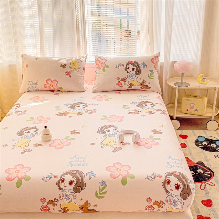 91家纺网 家纺一手货源 找家纺 名兮家居 2025新款正版授权经典奥特曼-三丽鸥全棉印花床笠 白雪公主