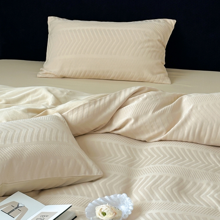 91家纺网 家纺一手货源 找家纺 例外Home 2025新款全棉提花四件套-鱼骨纹 鱼骨纹-杏仁黄