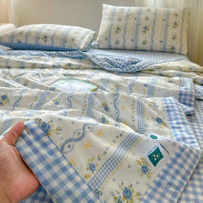 91家纺网 家纺一手货源 找家纺 曼之夏 2025新款全棉印花夏被四件套 蓝铃