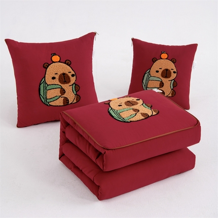 宝马家纺（原梦童画）2025新款卡皮巴拉四季款磨毛毛巾绣抱枕被 车厘子红