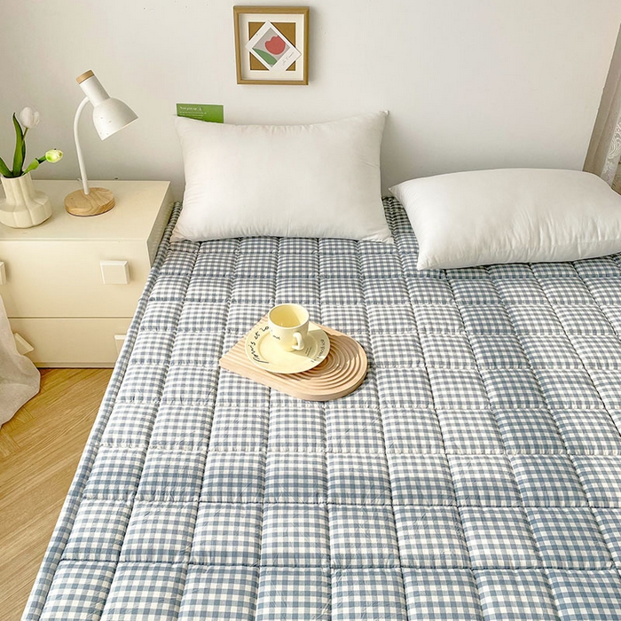 91家纺网 家纺一手货源 找家纺 丽诺 2024新款全棉色织棉花床护垫 全棉色织水洗棉-蓝小格