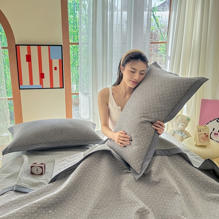 91家纺网 家纺一手货源 找家纺 棠薇家纺2025新款简约风多功能纱布盖毯纱布毯子毛巾被床盖沙发巾单毯枕巾枕套三件套 波点