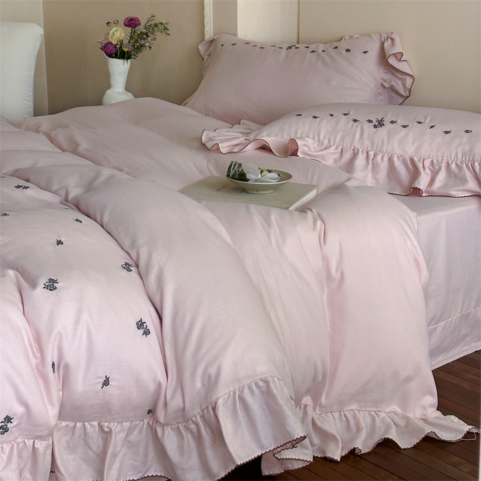 91家纺网 家纺一手货源 找家纺 （总）名品优仓 2025新款纯棉水洗棉双层纱提花韩版花边四件套 玫瑰故事