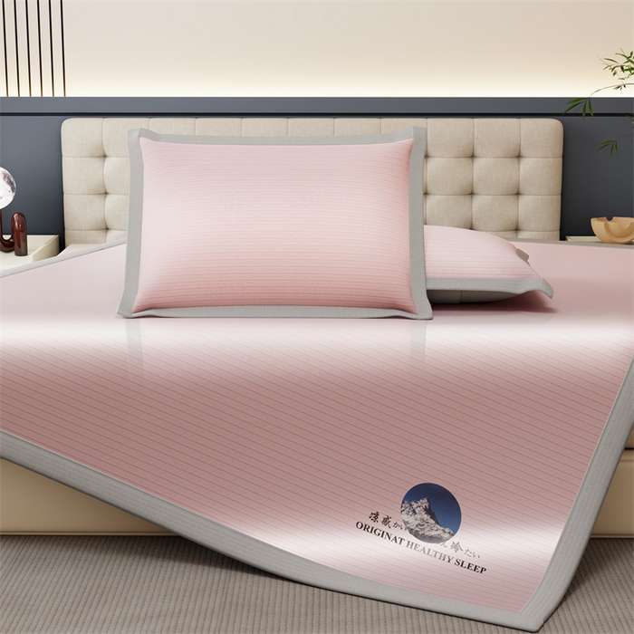 91家纺网 家纺一手货源 找家纺 乐坊 2025新款5A抗菌A类冰丝凉席-条纹款 条纹床席-粉色