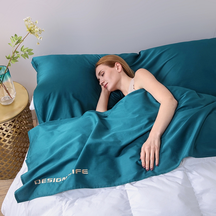 91家纺网 家纺一手货源 找家纺 佳汐蓝家纺 2025新款60支全棉纯色隔脏睡袋 翡翠绿