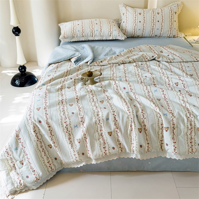 91家纺网 家纺一手货源 找家纺 2025新款全棉花边大豆夏被四件套 弗朗妮