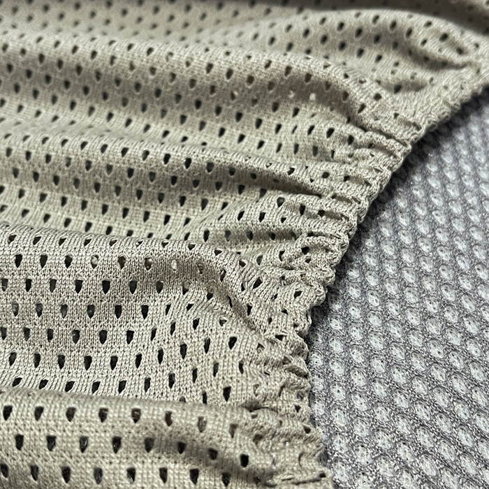 91家纺网 家纺一手货源 找家纺 阿亮家居 2025新款凉席冰丝席三明治宽包边刺绣款粗冰丝凉席柔美绿（床笠款）