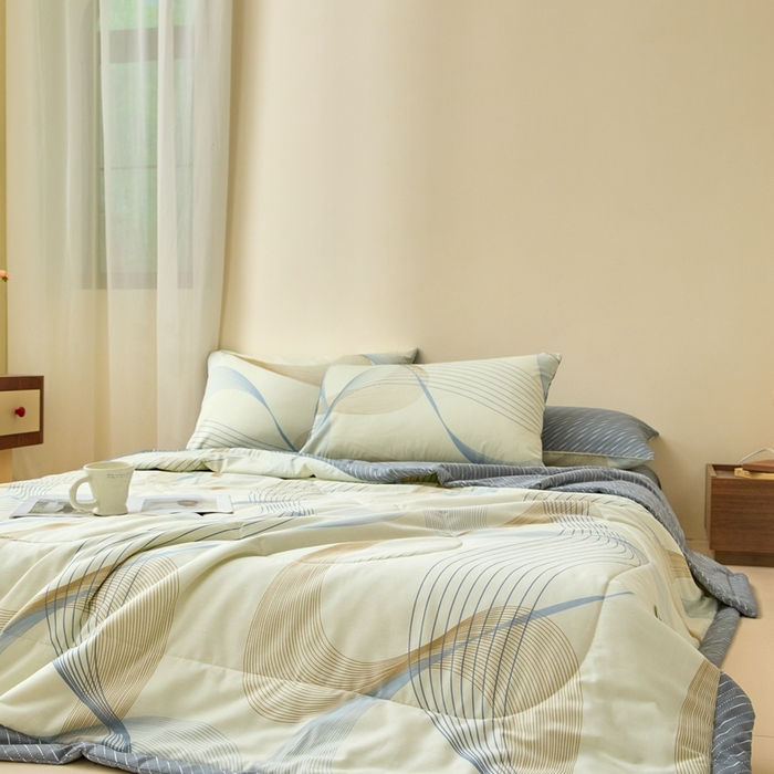 91家纺网 家纺一手货源 找家纺 珂博家纺2025新款亲肤全棉印花夏被 名爵黄