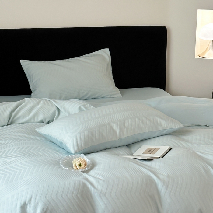 91家纺网 家纺一手货源 找家纺 例外Home 2025新款全棉提花四件套-鱼骨纹 鱼骨纹-水森林