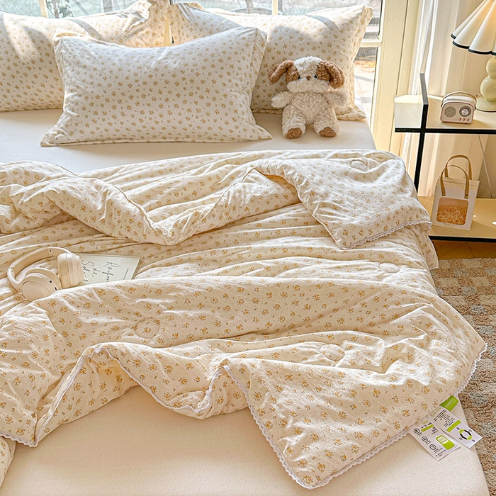 91家纺网 家纺一手货源 找家纺 创优  2025新款有氧双层纱小清新印花小花边夏被夏凉被可机洗空调被子被芯 橘子海