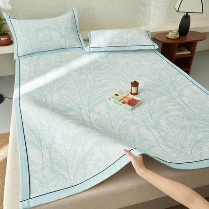 91家纺网 家纺一手货源 找家纺 晨曦2025春夏新款凉感丝轻奢风印花凉席床席三件套 长夏-天空蓝