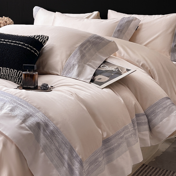 91家纺网 家纺一手货源 找家纺 直播爆款A类100支长绒棉夹棉床盖床笠四件套全棉纯棉床单加厚高端重工刺绣四季款床上用品 瑾雅-静谧粉