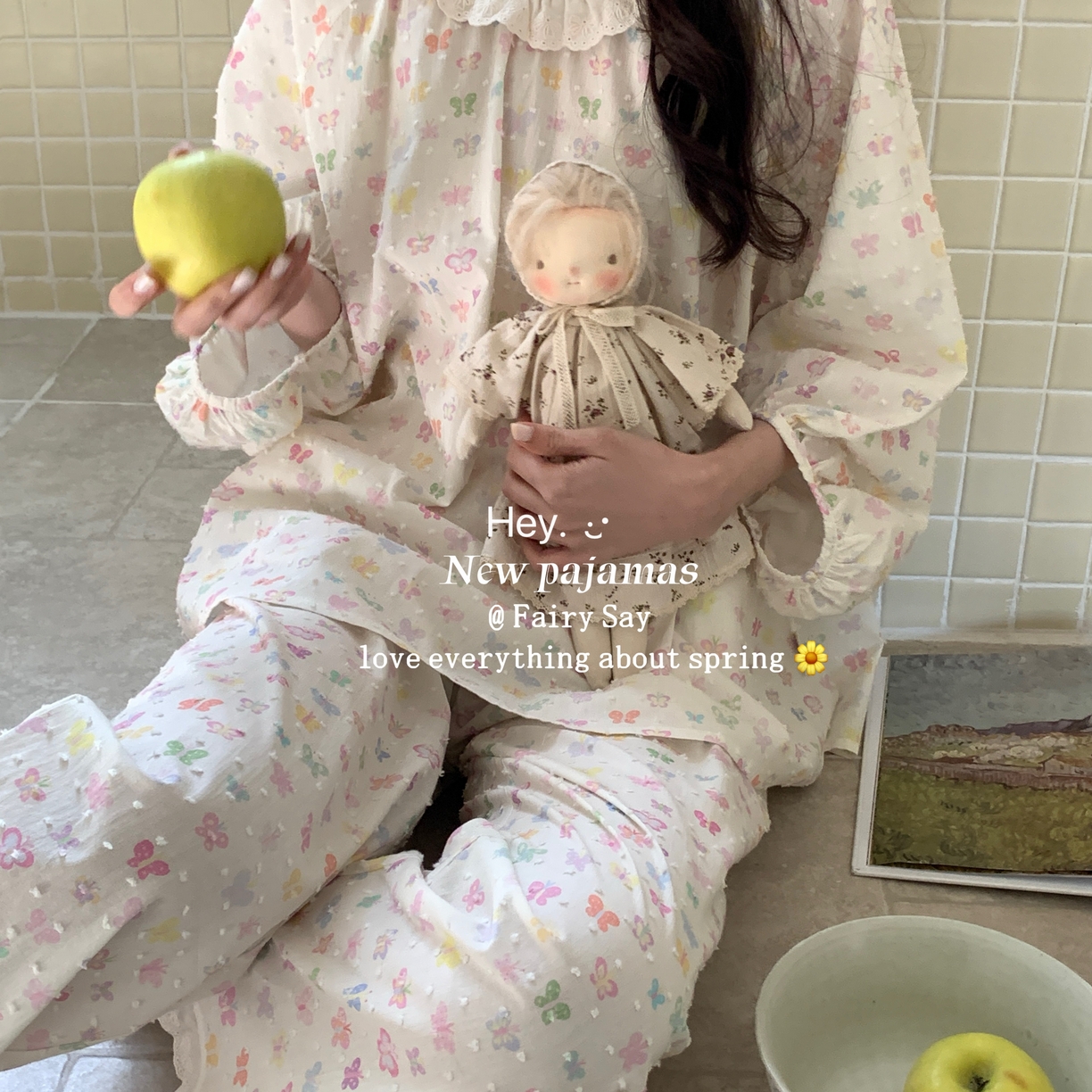 91家纺网 家纺一手货源 找家纺 （总）妍景家居生活馆 2025新款草莓兔棉纱睡衣套装