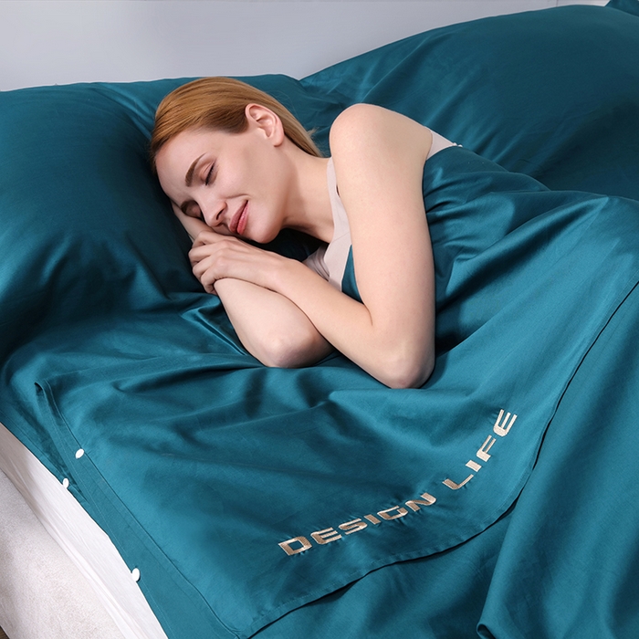 91家纺网 家纺一手货源 找家纺 佳汐蓝家纺 2025新款60支全棉纯色隔脏睡袋 翡翠绿