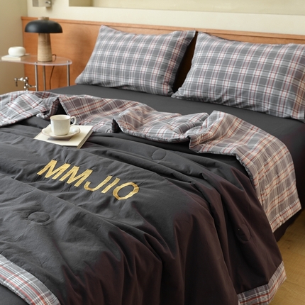 91家纺网 家纺一手货源 找家纺 寐眠2025新款全棉水洗棉刺绣夏被【夏被四件套】 星月耀黑