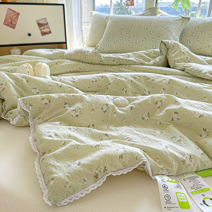 91家纺网 家纺一手货源 找家纺 创优  2025新款有氧双层纱小清新印花小花边夏被夏凉被可机洗空调被子被芯 素雅茶绿