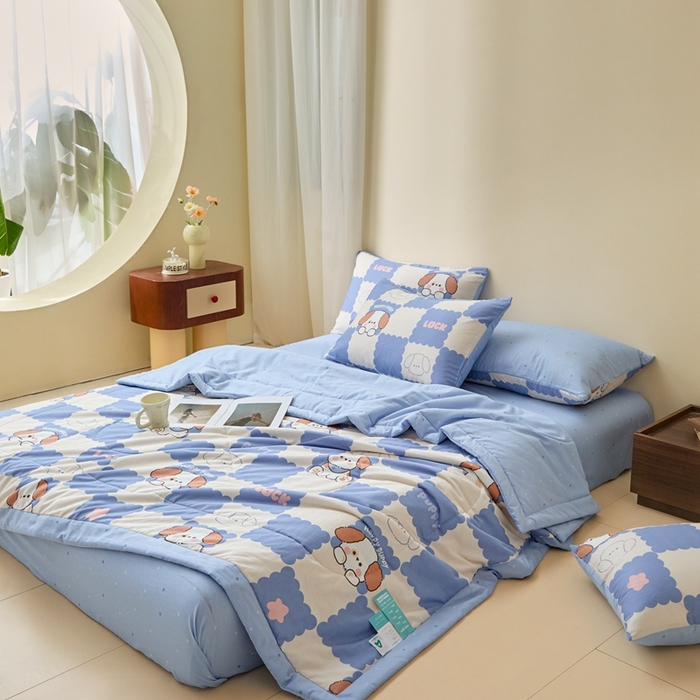 91家纺网 家纺一手货源 找家纺 珂博家纺2025新款亲肤全棉印花夏被 嗨皮狗