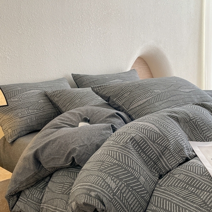91家纺网 家纺一手货源 找家纺 寐眠2025新款全棉三层纱提花四件套 墨染烟浓