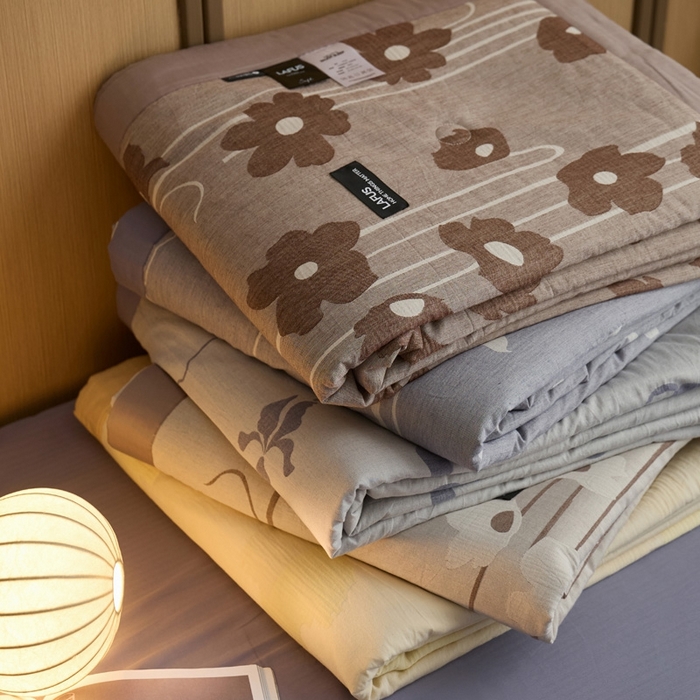 91家纺网 家纺一手货源 找家纺 莱福仕家纺 2025新款水洗棉色织大提花夏被  （控价150*200不低于199 200*230不低于219） 组合