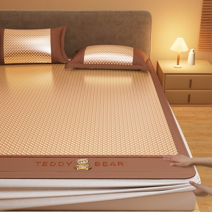 91家纺网 家纺一手货源 找家纺 （总）席佬大 2025新款A级抗菌提花双面绣花床席床笠款冰藤席