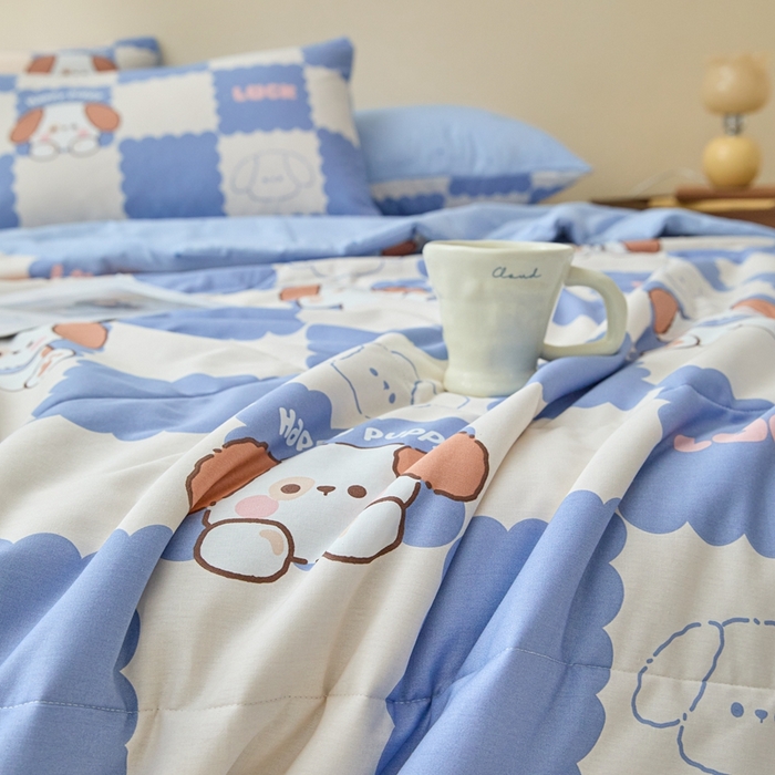 91家纺网 家纺一手货源 找家纺 珂博家纺2025新款亲肤全棉印花夏被 嗨皮狗