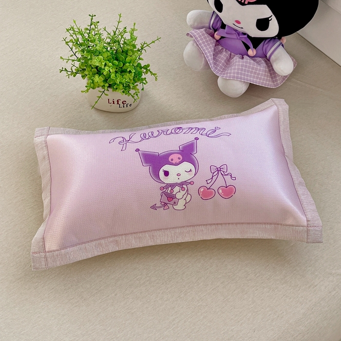 91家纺网 家纺一手货源 找家纺 博雅2025新款冰丝单枕套三丽欧，宇航员，卡皮 樱桃库洛米