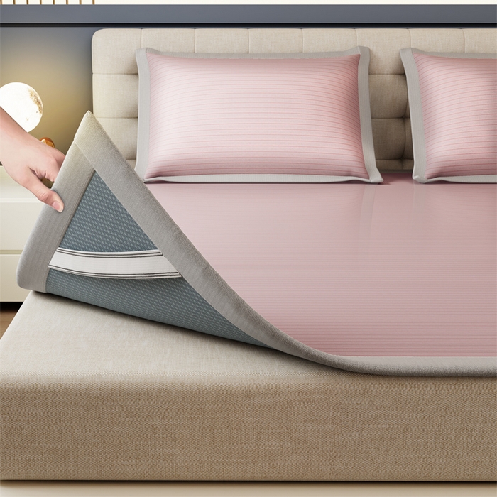 91家纺网 家纺一手货源 找家纺 乐坊 2025新款5A抗菌A类冰丝凉席-条纹款 条纹床席-粉色