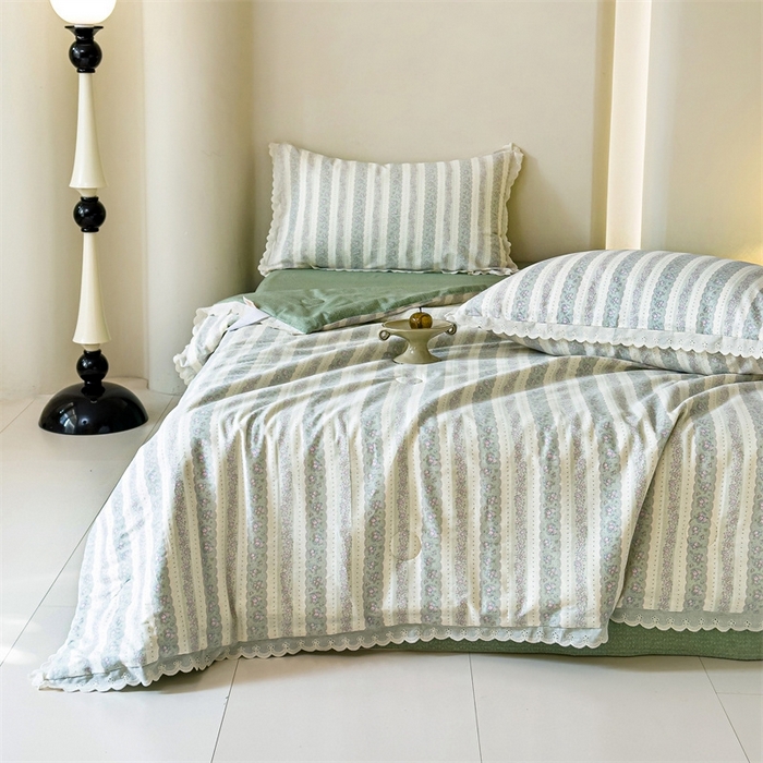 91家纺网 家纺一手货源 找家纺 2025新款全棉花边大豆夏被四件套 半岛茶歇-绿
