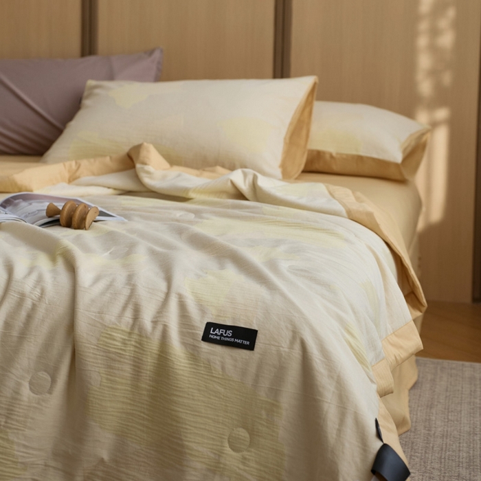 91家纺网 家纺一手货源 找家纺 莱福仕家纺 2025新款水洗棉色织大提花夏被  （控价150*200不低于199 200*230不低于219） 羽织星序