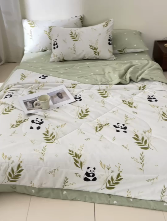 91家纺网 家纺一手货源 找家纺 珂博家纺2025新款亲肤全棉印花夏被 欢乐熊猫