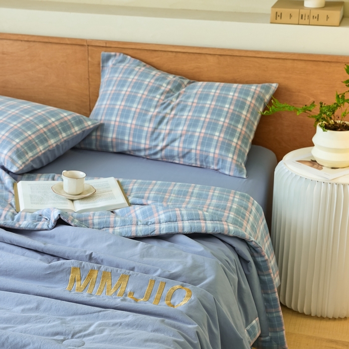 91家纺网 家纺一手货源 找家纺 寐眠2025新款全棉水洗棉刺绣夏被【夏被四件套】 冰川苍蓝