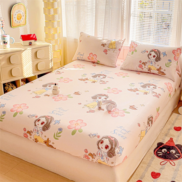 91家纺网 家纺一手货源 找家纺 名兮家居 2025新款正版授权经典奥特曼-三丽鸥全棉印花床笠 白雪公主