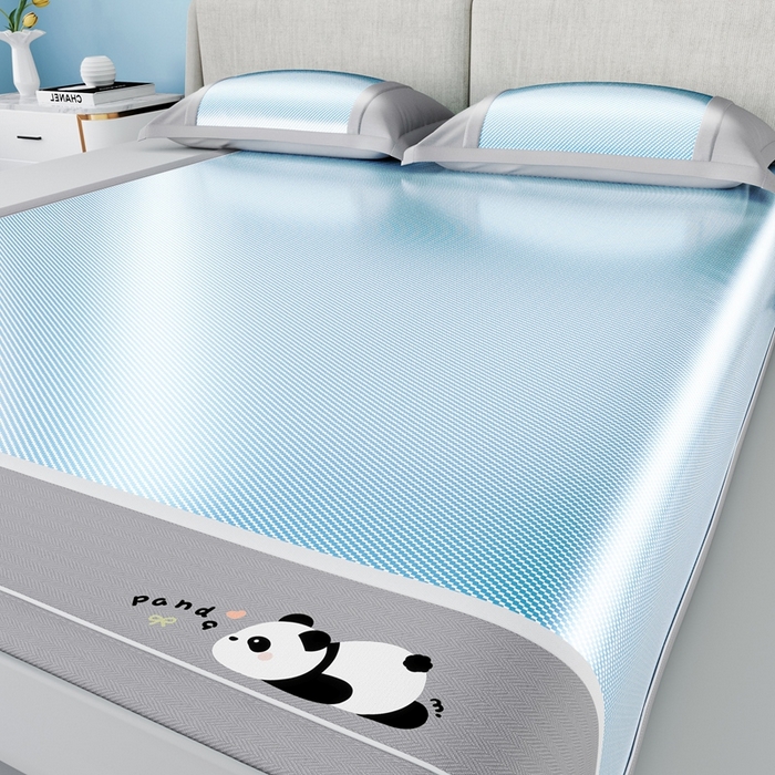 91家纺网 家纺一手货源 找家纺 川悦生活 2025新款纯色凉感冰丝席-大床 眠眠熊猫-水蓝