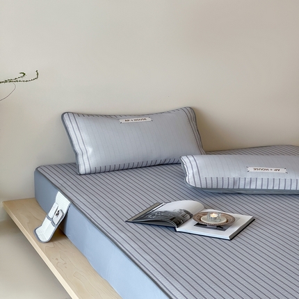 三味舒屋 2025新款时尚简约小年轻专属900D高端养生印花冰藤凉席 摩普灰-床笠款