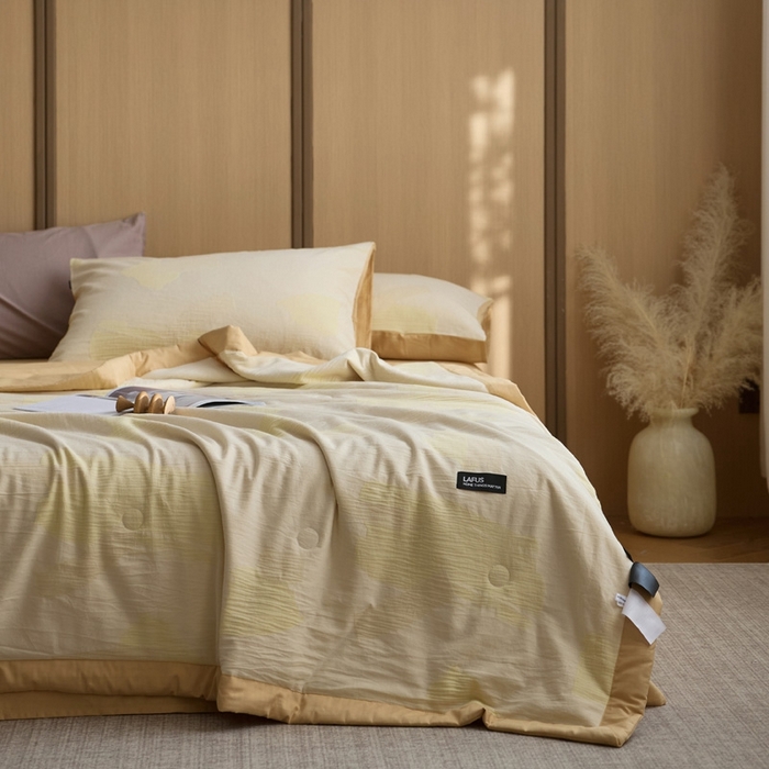 91家纺网 家纺一手货源 找家纺 莱福仕家纺 2025新款水洗棉色织大提花夏被  （控价150*200不低于199 200*230不低于219） 羽织星序