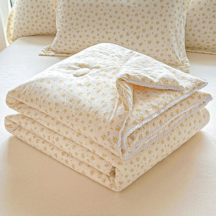 91家纺网 家纺一手货源 找家纺 （总）创优  2025新款有氧双层纱小清新印花小花边夏被夏凉被可机洗空调被子被芯