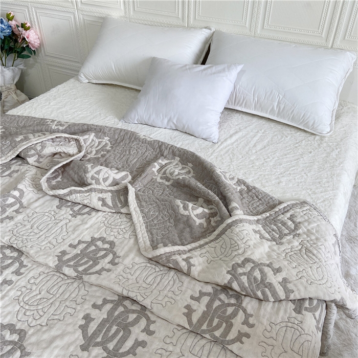 91家纺网 家纺一手货源 找家纺 （总）卡奥家纺 2025新款水洗全棉四层纱盖毯毛巾被夏凉被 